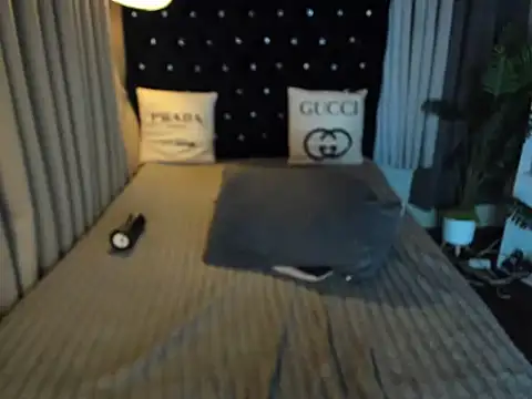 urfanatic_yumi live sex cam