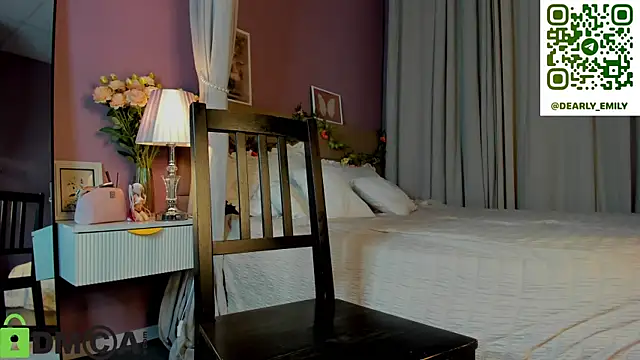 Dearly_Emily's cam snapshot