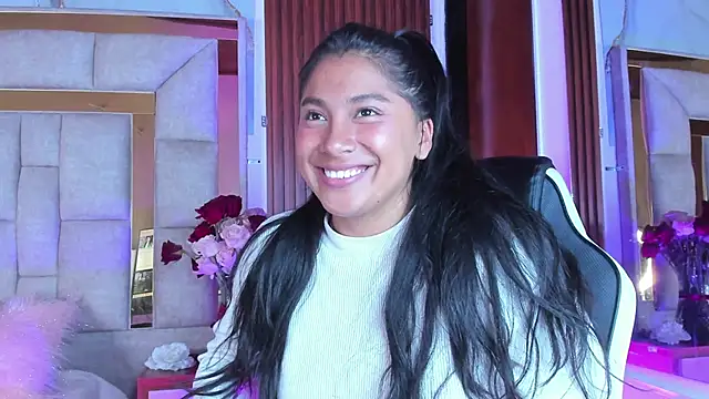 LinnaGardenia's cam snapshot