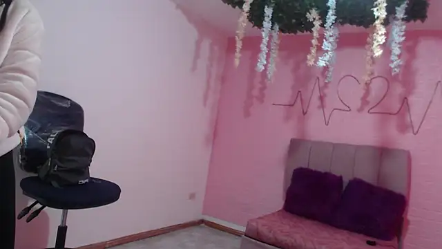 angeles_cute_17's cam snapshot