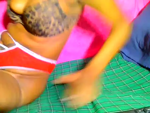 spicy_maya's cam snapshot