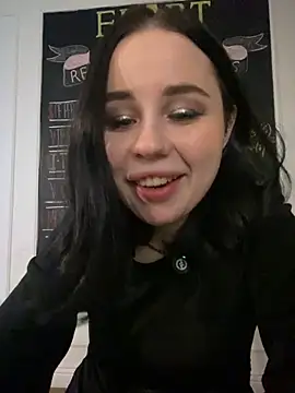 AliceLune's cam snapshot