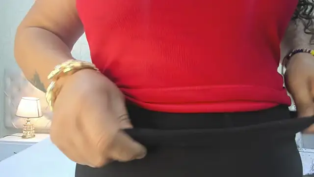 VaniaRose's cam snapshot