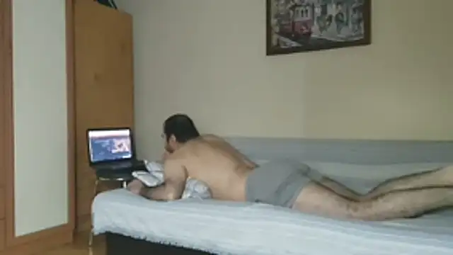 goldenhorny2026's cam snapshot