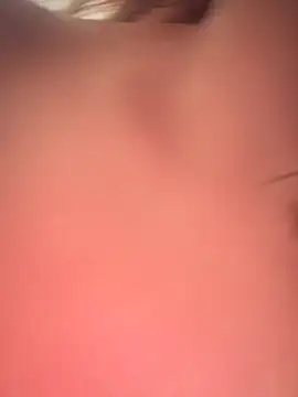 sara_calderon's cam snapshot