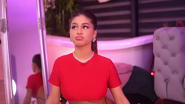 BellaNoirre's cam snapshot