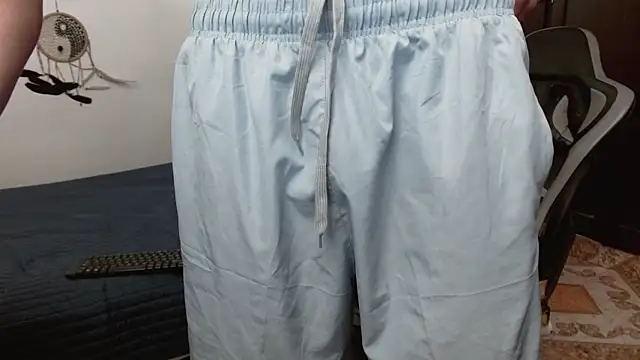 aaron_blug live sex cam