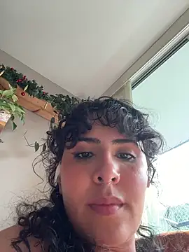 SugarTroubl33 live sex cam