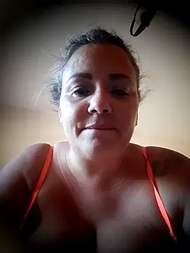 Livvyrj live sex cam