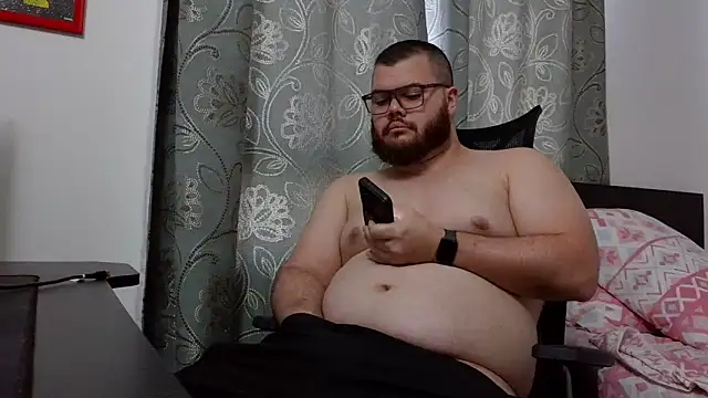 Edmund98 live sex cam