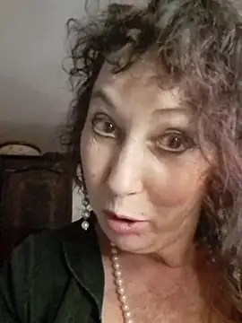 GypsyEsmeralda live sex cam