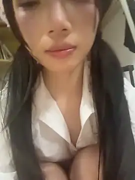 Yiyi-707 live sex cam