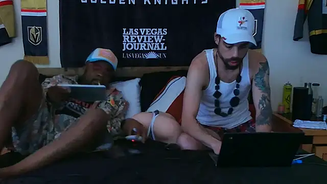 PRETTY_FLY_4aBiGUY live sex cam