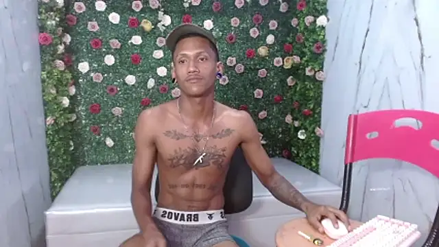 ManSant's cam snapshot