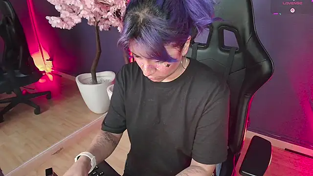 LuanEter's cam snapshot