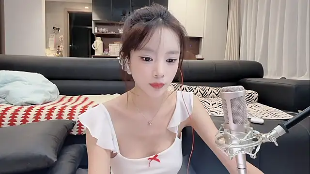 Butterbear's cam snapshot