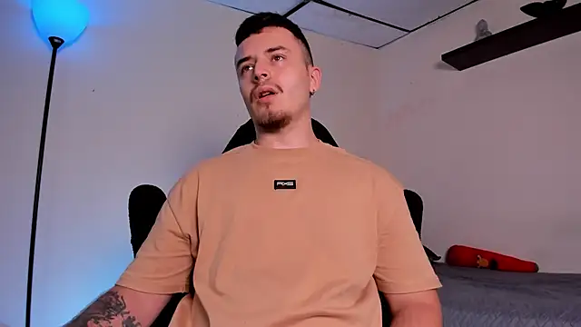 james_connor2 live sex cam