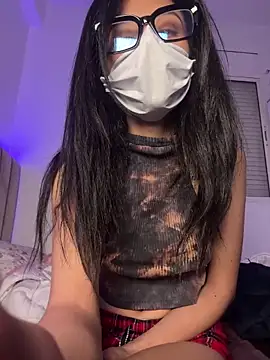 DOUDI-LOVE live sex cam