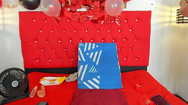 carolinacrus01's cam snapshot