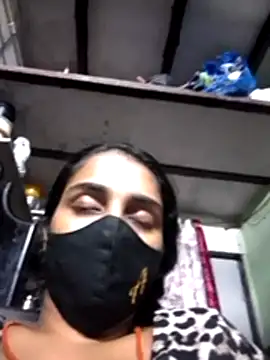 Zoya_G's cam snapshot