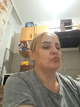 Malichkaanna30's cam snapshot