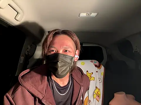 SPOTSCAMEL live sex cam