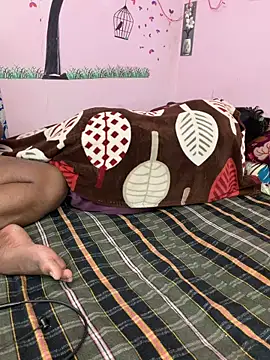 Couplejyoti01 live sex cam