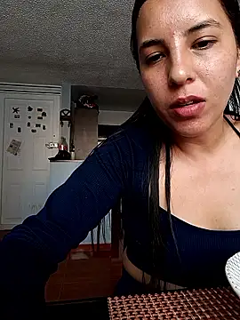 Bonny_Klote live sex cam