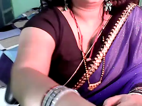 BABITA_KUMARII's cam snapshot