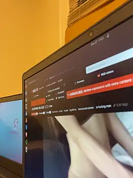 NicPolaris's cam snapshot