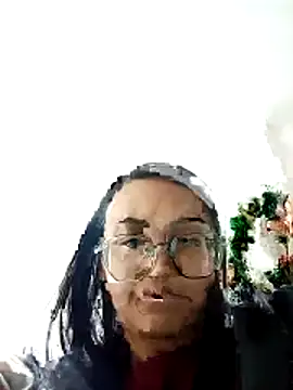 bri_ali's cam snapshot