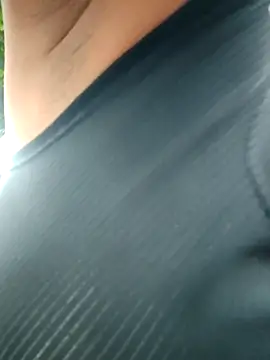 Lily-o's cam snapshot