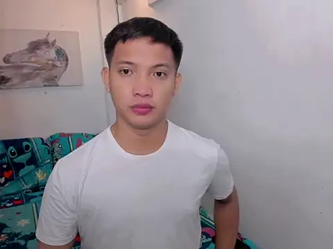 DangerousCharmer's cam snapshot