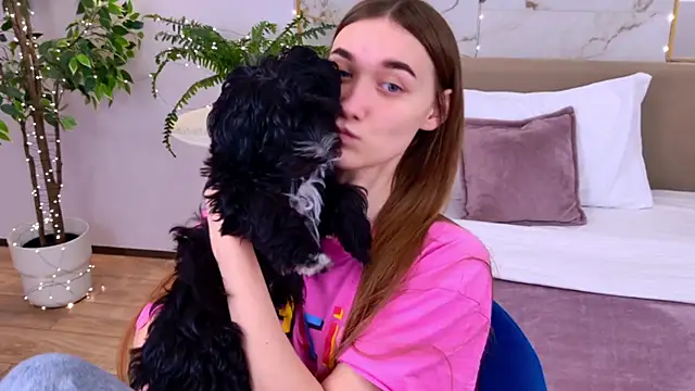 AmadaReine's cam snapshot