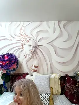 AvrilMillers's cam snapshot