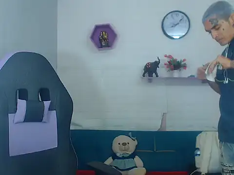 Boy_tatto77's cam snapshot