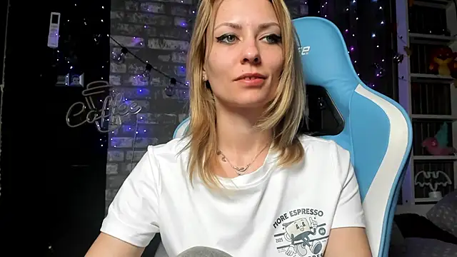 karo123421's cam snapshot