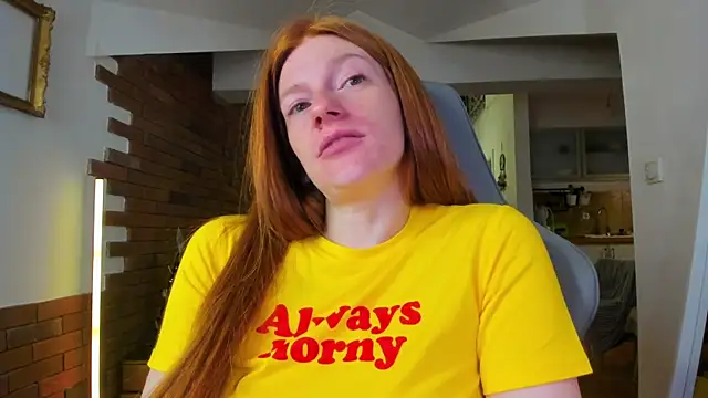 Aliceginger99 live sex cam