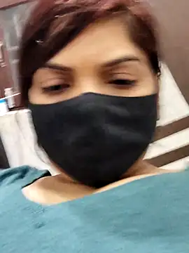 illay_love's cam snapshot