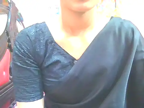 Silver_Queen07's cam snapshot