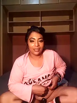 indianstormxo_'s cam snapshot