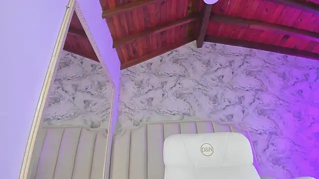 Pamela_Moreno_'s cam snapshot