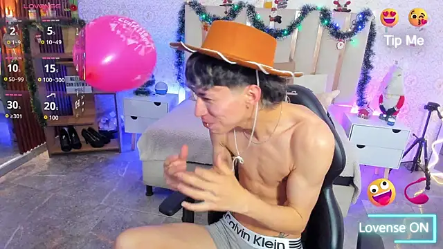 kaelwolf_tay live sex cam