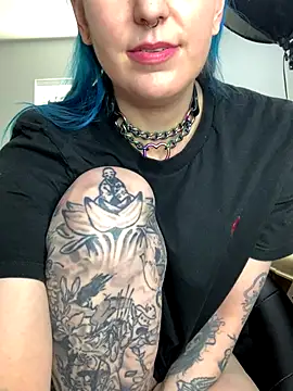 MissCumberdale live sex cam