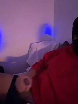 Garlos69's cam snapshot