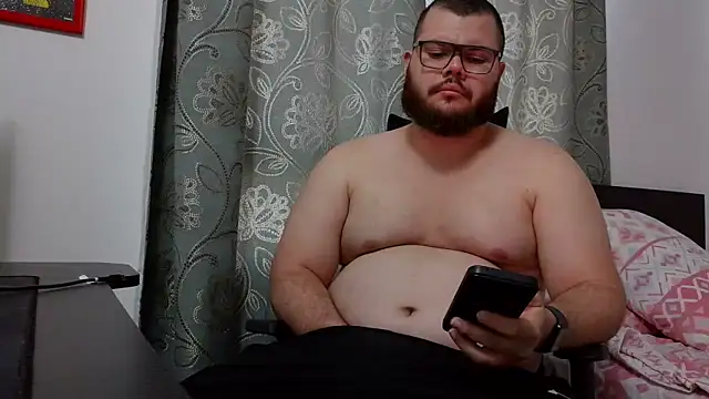 Edmund98 live sex cam