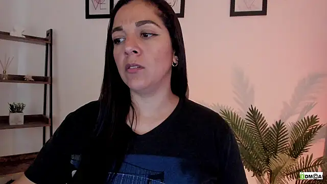 urcute_kitten's cam snapshot