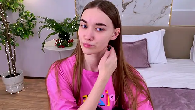 AmadaReine's cam snapshot