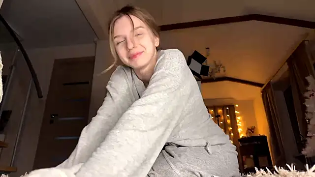 FruityXo's cam snapshot