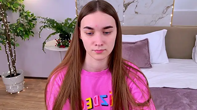 AmadaReine's cam snapshot